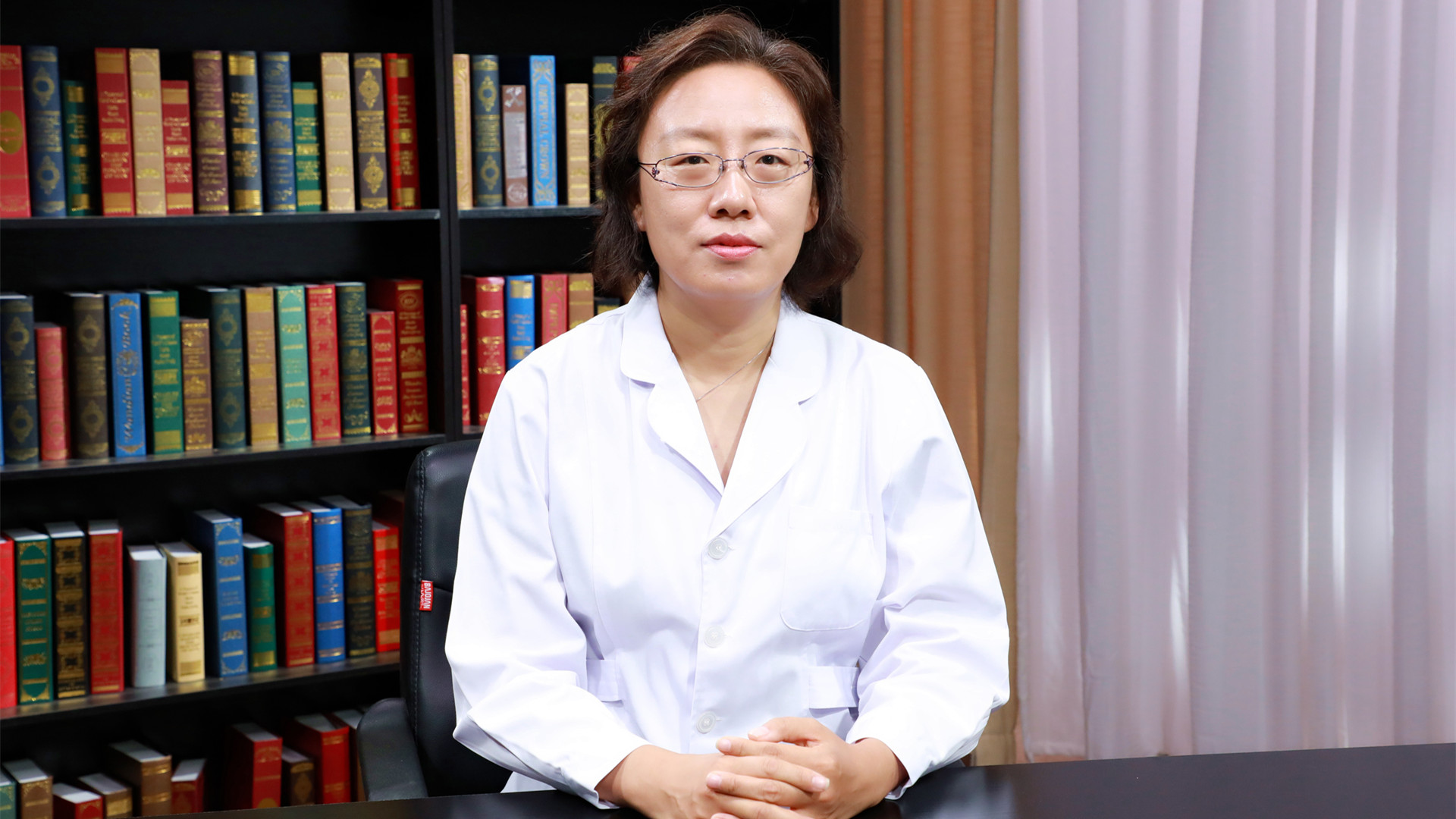 张巍